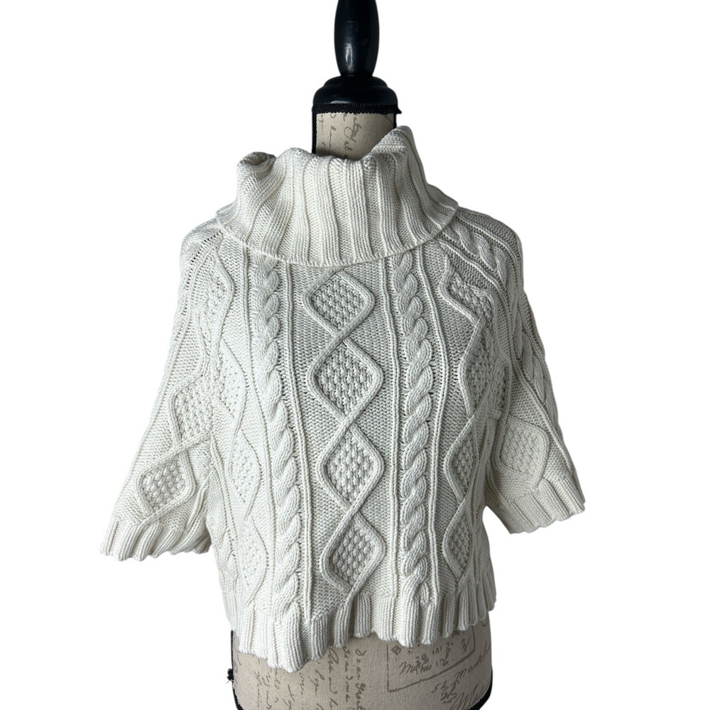 Gap Turtleneck Elbow Length Cable Knit Sweater‎ Cream EUC Size S